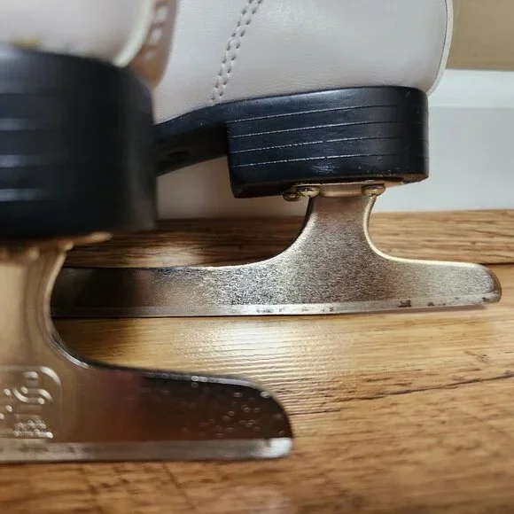 DBX White Girls Ice Skates Size 12J - Picture 14 of 16